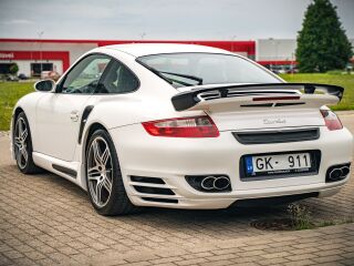 Porsche 911 3.6 353кВ