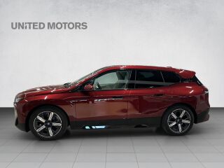 BMW iX xDrive 40 240kW