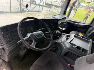 Scania 114 8x2