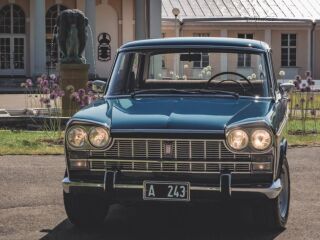 Fiat 2300 Berlina Lusso 2.3 R6 86kW