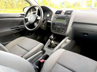 Volkswagen Golf 1.4 55kW
