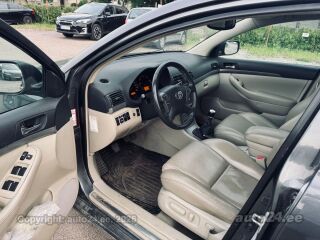 Toyota Avensis Executive 2.2 130kW