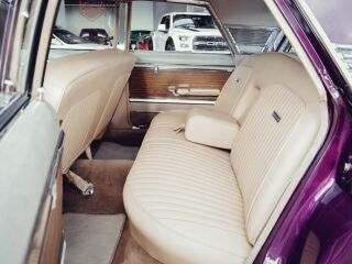 Mercury Park Lane 4-Door Sedan 6.4 V8 300hp