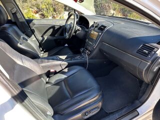 Toyota Avensis 2.2 110kW