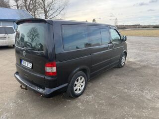Volkswagen Multivan 2.5 96kW