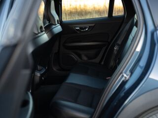 Volvo V60 Cross Country 2.0 110kW