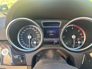 Mercedes-Benz ML 350 Designo 3.0 190kW