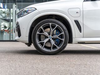 BMW X5 3.0 210kW