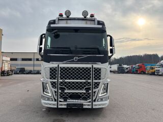 Volvo FH540 6x4 EURO6 + 9T FRONT AXLE 405kW