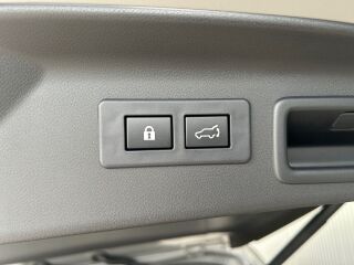 Subaru Forester AWD E-Boxer TOURING EyeSight CVT 2.0 100kW