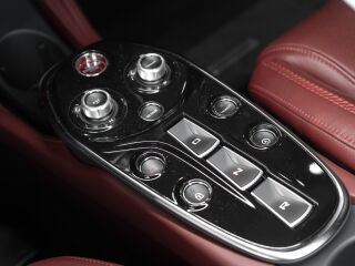 McLaren GT Premium 4.0 V8 456kW