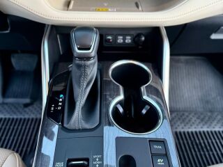 Toyota Highlander Premium 2.5 140kW