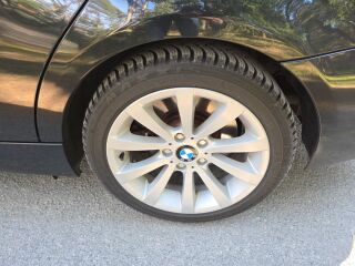 BMW 330 3.0 R6 180kW