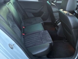 Skoda Superb Combi Elegance 1.8 132kW