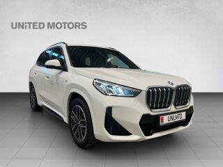 BMW iX1 xDrive30 M-Sportpakett 225kW