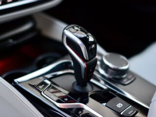 BMW M5 4.4 441kW