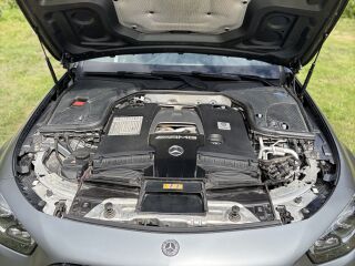 Mercedes-Benz E 63 AMG S 4.0 V8 450kW