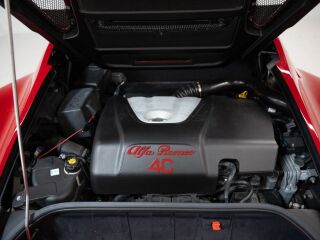 Alfa Romeo 4C Spider 177кВ