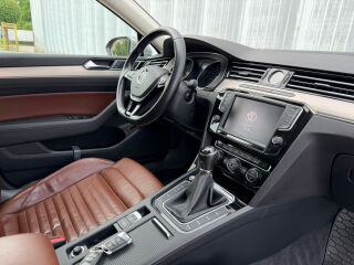 Volkswagen Passat R-LINE 1.6 TDI 88kW