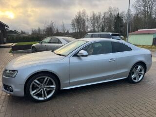 Audi S5 4.2 260kW