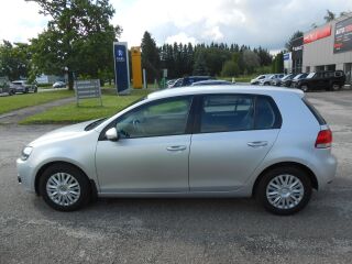 Volkswagen Golf Comfortline 1.6 77kW