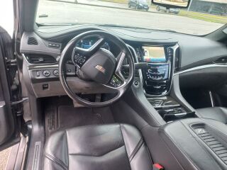 Cadillac Escalade ESV Platinum 6.2 313kW