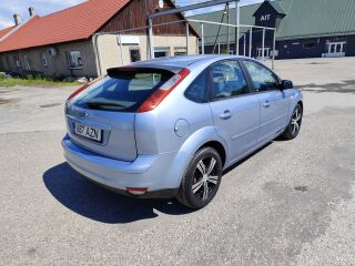 Ford Focus 1.6 66kW