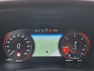 Volvo V90 Cross Country 2.0 140kW