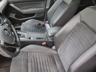 Volkswagen Passat 2.0 140kW