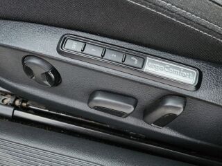 Volkswagen Passat Variant Business Facelift DSG 2.0 TDI 110kW