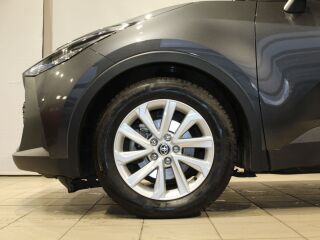 Toyota C-HR Active 1.8 72кВ