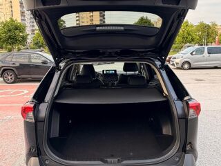 Toyota RAV4 Luxury Plus 2.5 131kW