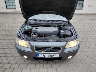 Volvo S60 D5 2.4 R5 93кВ