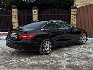 Mercedes-Benz E 550 4.7 V8 300kW