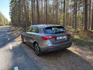 Mercedes-Benz A 180 1.5 85kW