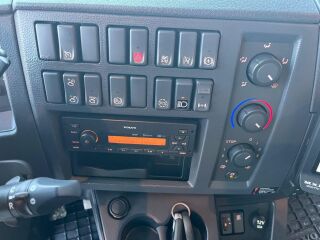 Volvo FL 210 4x2 154kW