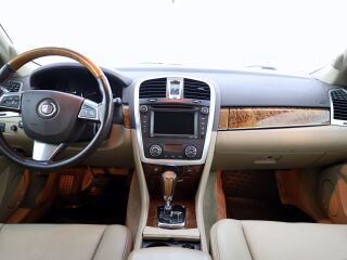 Cadillac SRX Luxury Facelift 4x4 LPG 3.6 190kW