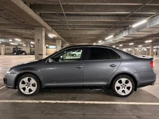 Volkswagen Jetta 2.0 147kW