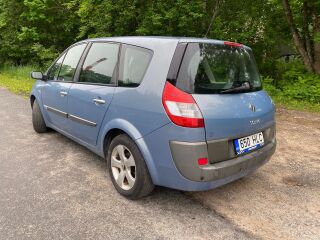 Renault Grand Scenic 2.0 16V 98кВ