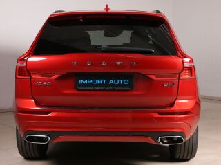 Volvo XC60 AWD R-DESIGN INTELLI SAFE PRO 2.0 B4 KERS Mild Hybrid 145кВ