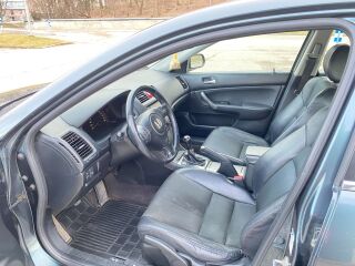 Honda Accord 2.0 114kW