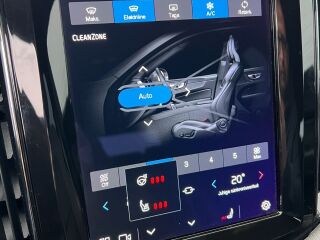 Volvo XC60 R-Design B4 H&K 2.0 145kW