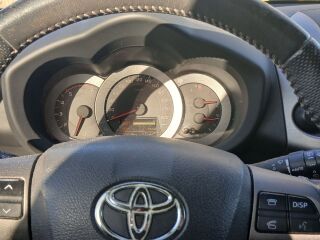Toyota RAV4 2.2 110kW