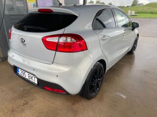 Kia Rio 1.4 80кВ