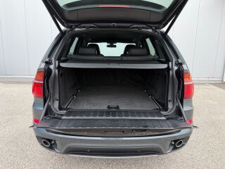 BMW X5 Facelift Sportpakett 3.0 155кВ