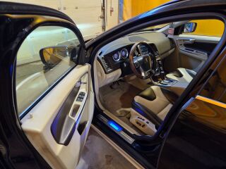 Volvo XC60 Summum AWD Xenium Advanced Safety Heico 2.4 R5 D5 176kW