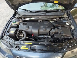 Volvo S60 2.4 120kW