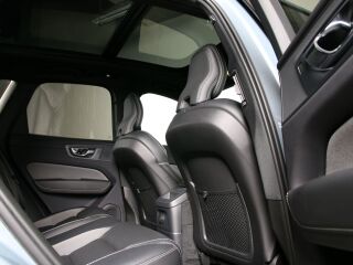 Volvo XC60 AWD PLUS DARK INTELLI SAFE PRO 2.0 T6 Recharge Long Range Plug In Hybrid 293kW