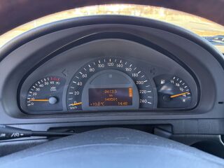 Mercedes-Benz G 500 5.0 V8 218kW