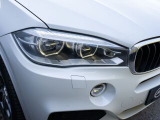 BMW X5 xDrive30d M-Sportpakett 3.0 190кВ